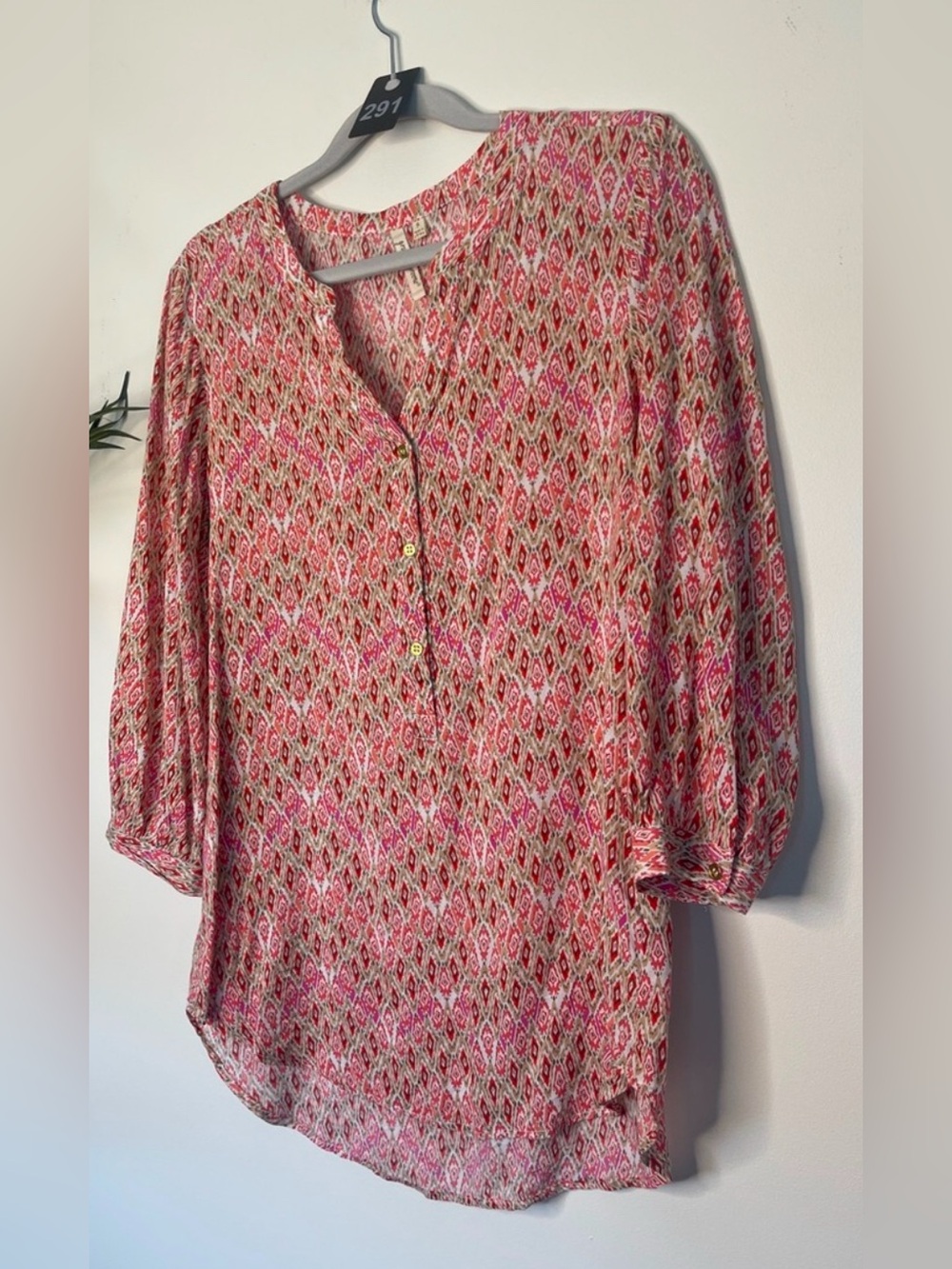 291. Grand & Greene Geometric Ikat Print Blouse | Split V-Neck | 20/30